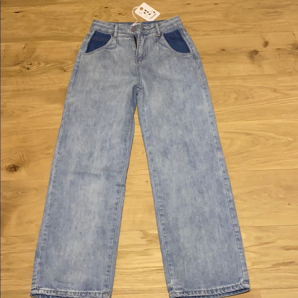 Get moving jeans from Verge Girl